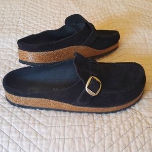 Birkenstock Buckley Clog, Soft footbed, black, size 40.  Worn twice.